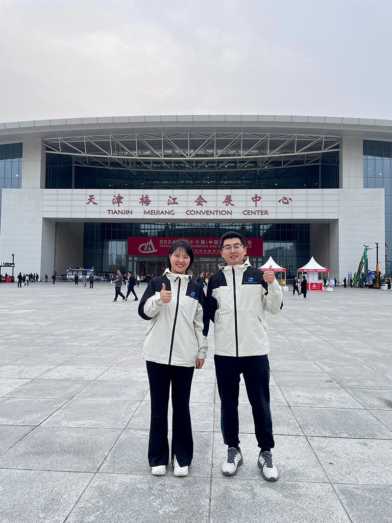 Hengon, como líder en el campo de la fabricación de estructuras metálicas, tuvo el honor de participar en la 26ª Conferencia y Exposición Internacional de la Minería de China, que se inauguró el 16 de octubre de 2024 en Tianjin, China.